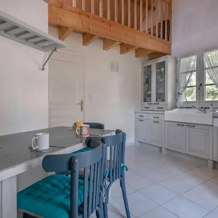 Escapade Au Calme Et Près De La *